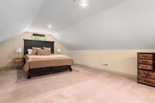 215 N 13th St, Newark, OH 43055 - Photo 29