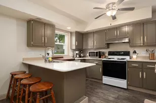 215 N 13th St, Newark, OH 43055 - Photo 17