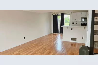 5087 Singleton Drive #33D, Hilliard, OH 43026 - Photo 3