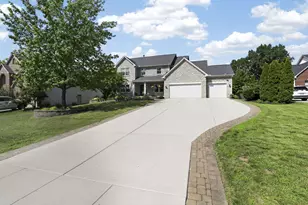 5887 Highland Hills Dr, Westerville, OH 43082 - Photo 7