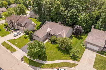 2892 Tweed Court, Lewis Center, OH 43035 - Photo 3