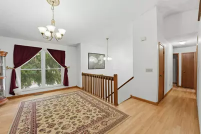 1089 Esther Drive, Columbus, OH 43207 - Photo 3