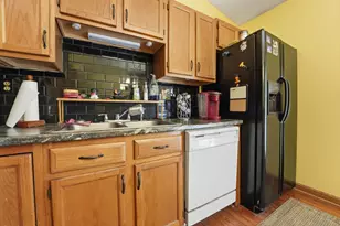 1089 Esther Dr, Columbus, OH 43207 - Photo 11