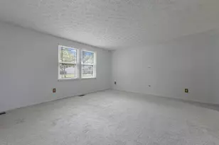 1690 Americana Ct, Columbus, OH 43229 - Photo 11