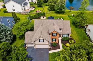 2025 Alum Village Dr, Lewis Center, OH 43035 - Photo 5
