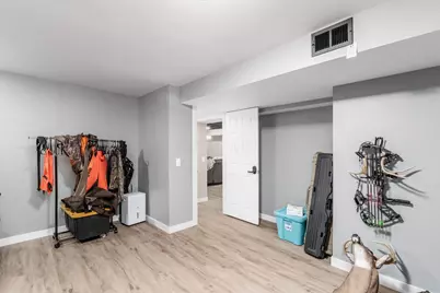 13112 National Road SE, Thornville, OH 43076 - Photo 21