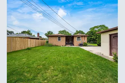 380 Topsfield Road, Columbus, OH 43228 - Photo 5