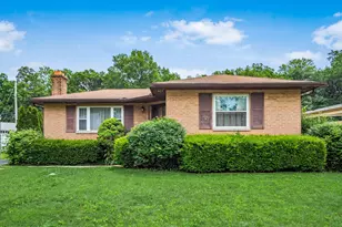 380 Topsfield Rd, Columbus, OH 43228 - Photo 3