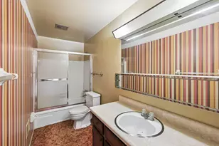 601 Dlyn St, Columbus, OH 43228 - Photo 15