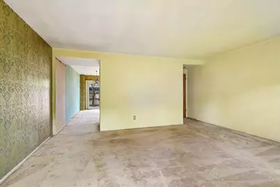 601 Dlyn Street, Columbus, OH 43228 - Photo 5