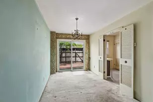 601 Dlyn St, Columbus, OH 43228 - Photo 7