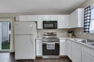 405 Ruffin Dr, Galloway, OH 43119 - Photo 17