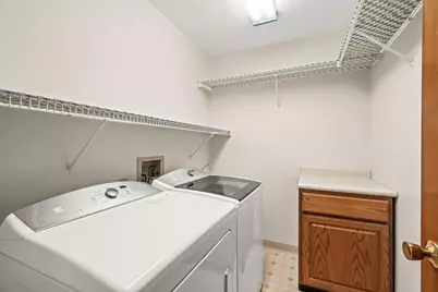7630 Essington Circle, Dayton, OH 45459 - Photo 39