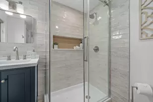 1870 Hickory Hill Dr, Columbus, OH 43228 - Photo 35