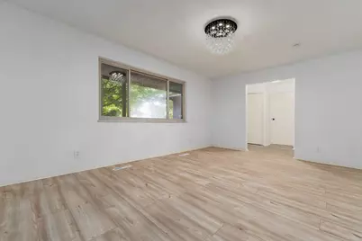 6571 Karl Road, Columbus, OH 43229 - Photo 9