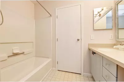 4705 Hobson Drive #3D, Columbus, OH 43228 - Photo 19