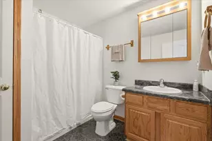 562 Terrace Ridge Cir, Howard, OH 43028 - Photo 19