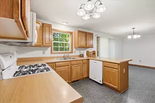 562 Terrace Ridge Cir, Howard, OH 43028 - Photo 7