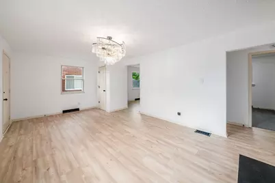 4277 Beechgrove Drive, Grove City, OH 43123 - Photo 11