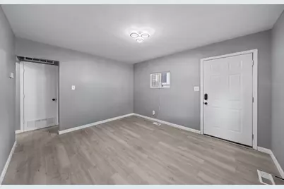 354 S Harris Avenue, Columbus, OH 43204 - Photo 13