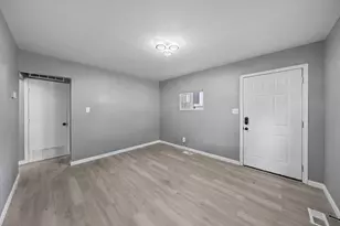 354 S Harris Ave, Columbus, OH 43204 - Photo 13