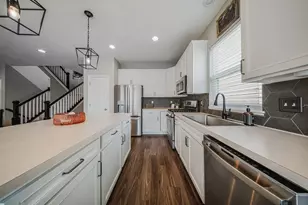 6847 Olde Dutch Rd, Westerville, OH 43081 - Photo 3