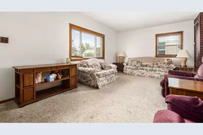 618 Savannah Drive, Columbus, OH 43228 - Photo 13