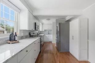 2490 Vassar Pl, Columbus, OH 43221 - Photo 21