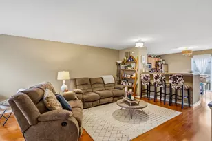 6403 Walnut Fork Dr, Westerville, OH 43081 - Photo 5