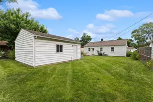 4493 St Ann Ln, Columbus, OH 43213 - Photo 15