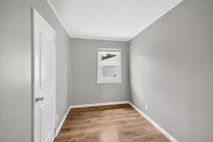 4493 St Ann Ln, Columbus, OH 43213 - Photo 9