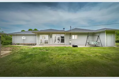 12345 Pleasant Valley Road NE, Utica, OH 43080 - Photo 5