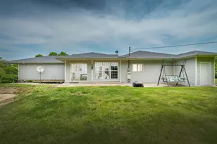 12345 Pleasant Valley Rd NE, Utica, OH 43080 - Photo 5