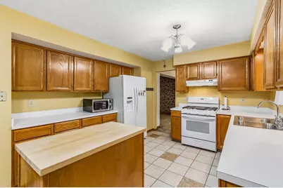 3694 Stunsail Lane, Columbus, OH 43221 - Photo 13