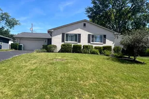 996 Kenwood Ln, Columbus, OH 43220 - Photo 3