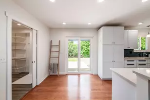 996 Kenwood Ln, Columbus, OH 43220 - Photo 21