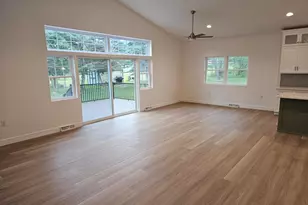 15066 Monroe Mills Rd, Mount Vernon, OH 43050 - Photo 9