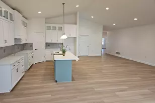 15066 Monroe Mills Rd, Mount Vernon, OH 43050 - Photo 11