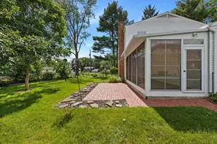 318 Apache Cir, Westerville, OH 43081 - Photo 7
