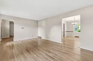 318 Apache Cir, Westerville, OH 43081 - Photo 17