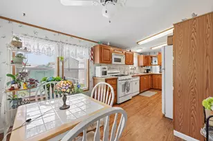 1100 Thornwood Dr SW, Heath, OH 43056 - Photo 17