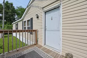 1100 Thornwood Dr SW, Heath, OH 43056 - Photo 5