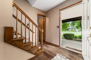 10224 Fairfax Dr, Pickerington, OH 43147 - Photo 5