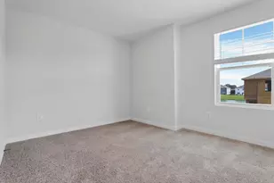 6302 Marinelli Dr N, Columbus, OH 43228 - Photo 29