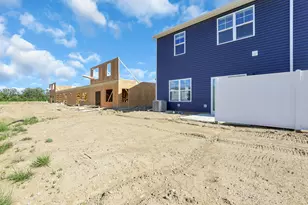 6302 Marinelli Dr N, Columbus, OH 43228 - Photo 45