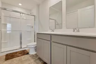 6302 Marinelli Dr N, Columbus, OH 43228 - Photo 33
