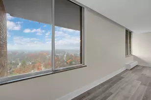 1000 Urlin Ave, Columbus, OH 43212 - Photo 25
