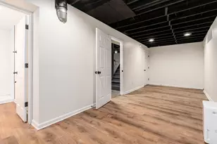 1635 S Champion Ave, Columbus, OH 43207 - Photo 29