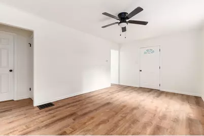 1635 S Champion Avenue, Columbus, OH 43207 - Photo 15