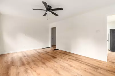 1635 S Champion Avenue, Columbus, OH 43207 - Photo 15